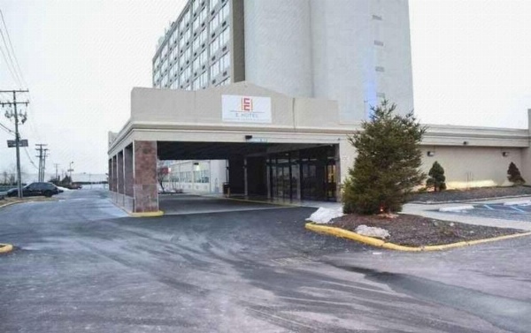 E Hotel Banquet & Conference Center image 5